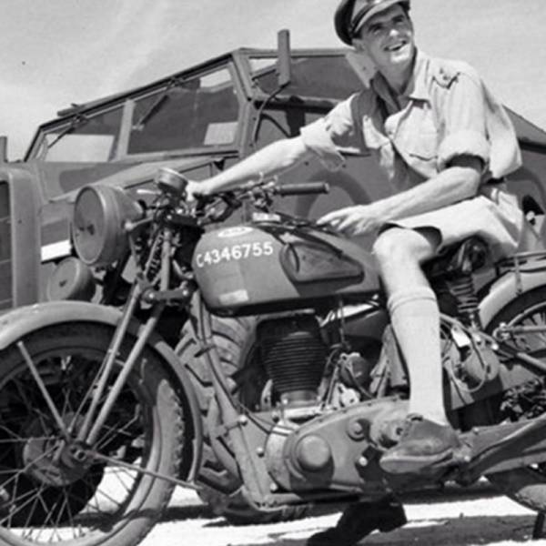 BSA_Gold_Star_1938-1963-2_original