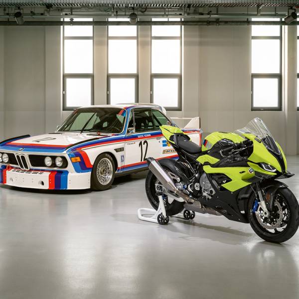 BMW_M_RR_50_Years_M_Edition-02_original